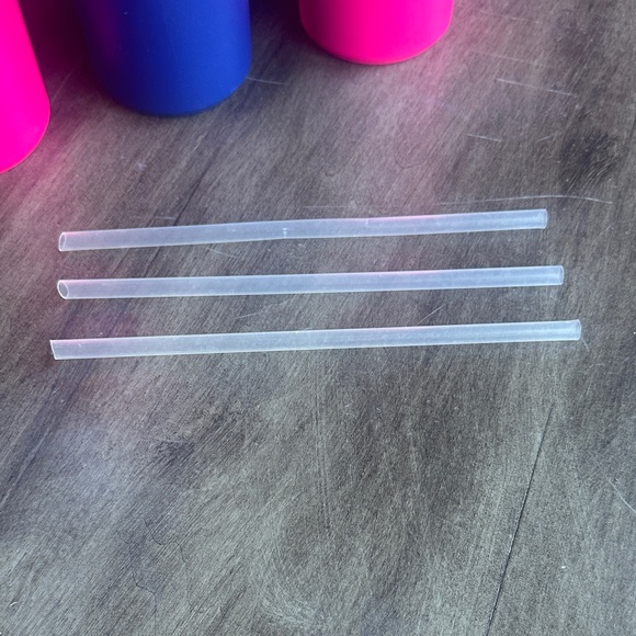 Stanley IceFlow Flip Straw Tumblers 🧊 - Picture 2 of 10